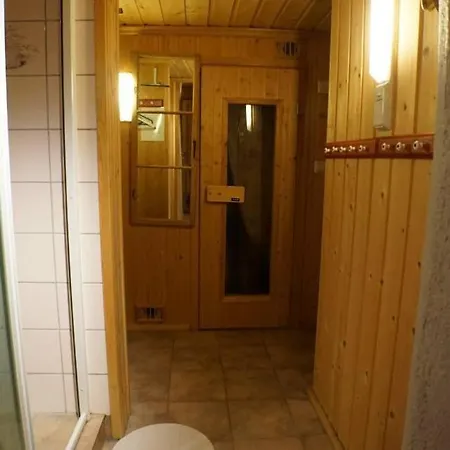 Cozy Centrally Located In Ferienhaus